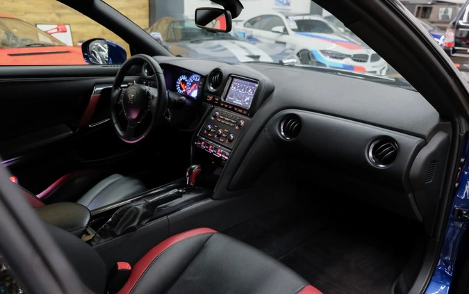 Nissan GT-R cena 349550 przebieg: 140000, rok produkcji 2013 z Bartoszyce małe 407